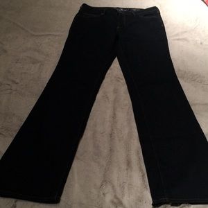 EDDIE BAUER JEANS NEW WITHOUT TAG, SIZE 12R